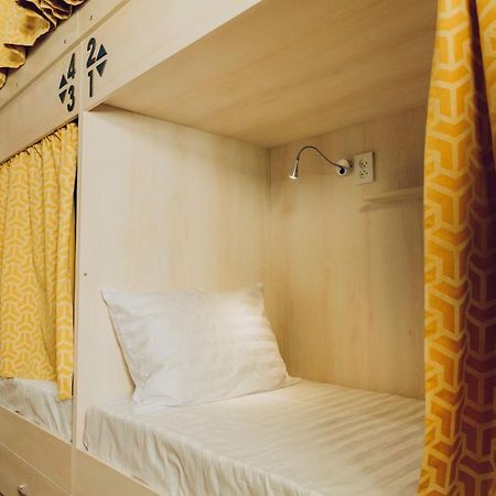 Evergreen Hostel Almaty Esterno foto